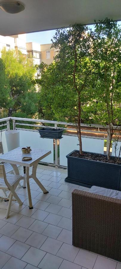 Garden Apartment Bari Bagian luar foto