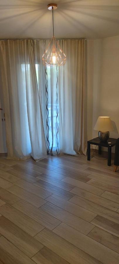Garden Apartment Bari Bagian luar foto