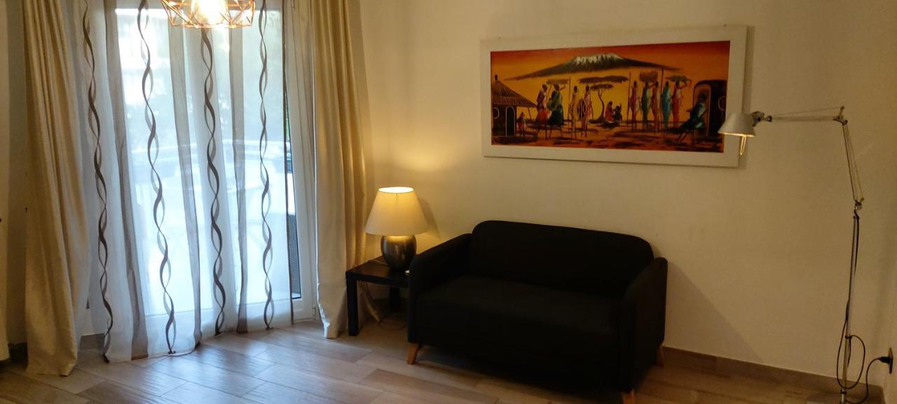 Garden Apartment Bari Bagian luar foto