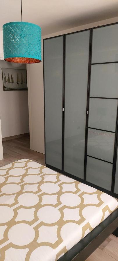 Garden Apartment Bari Bagian luar foto