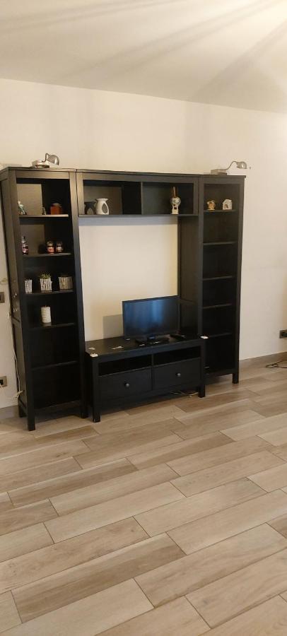 Garden Apartment Bari Bagian luar foto