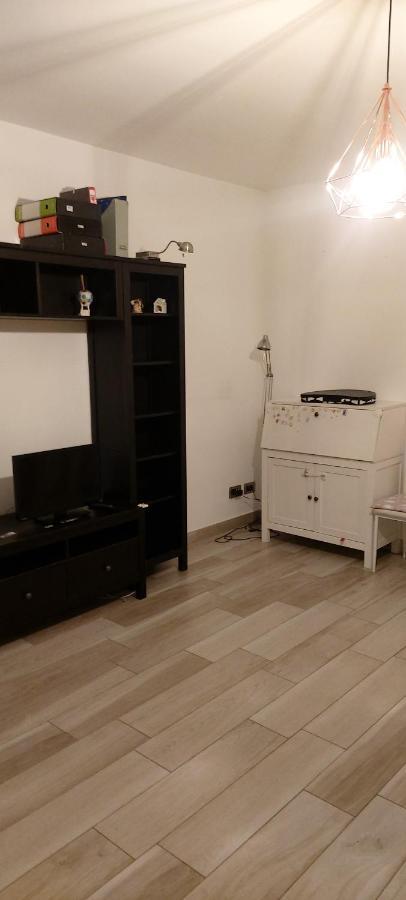 Garden Apartment Bari Bagian luar foto