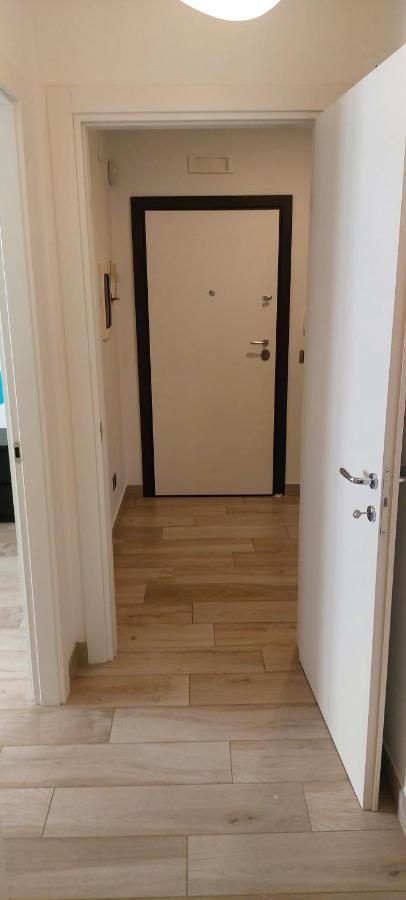 Garden Apartment Bari Bagian luar foto