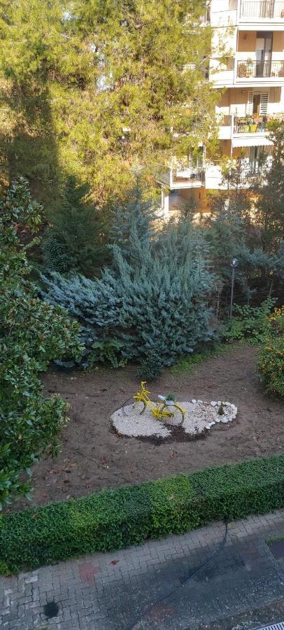 Garden Apartment Bari Bagian luar foto